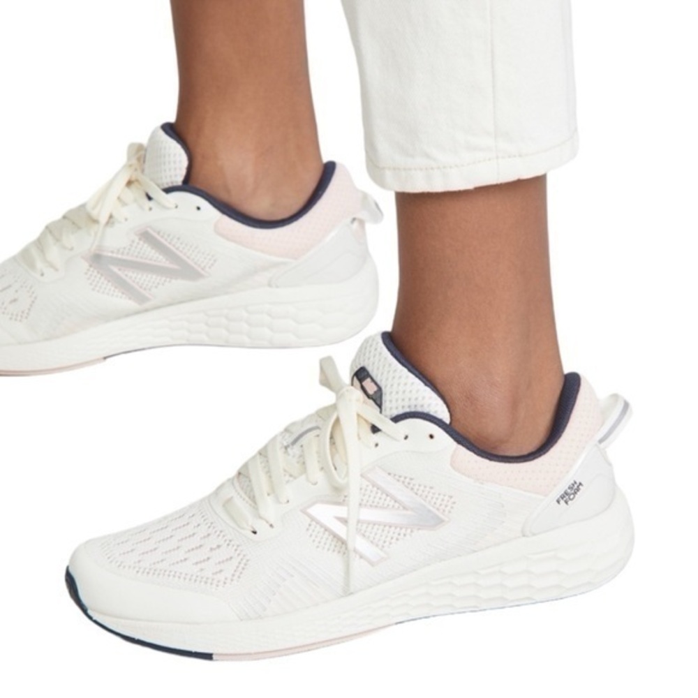 New‎ Balance Fresh Foam White Pink Cross Trainers Sneakers Size 6